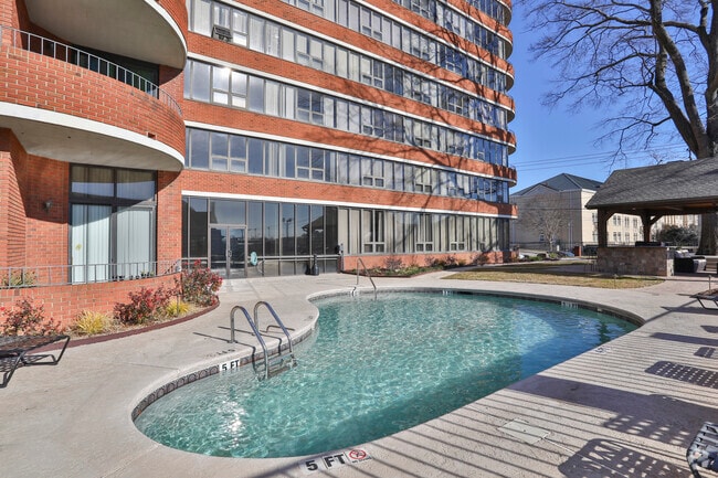 Photo - The Wilshire House