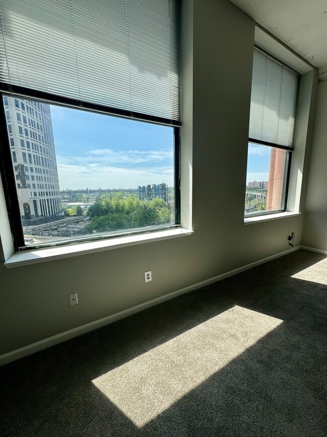 Photo - Perry Payne Apartments