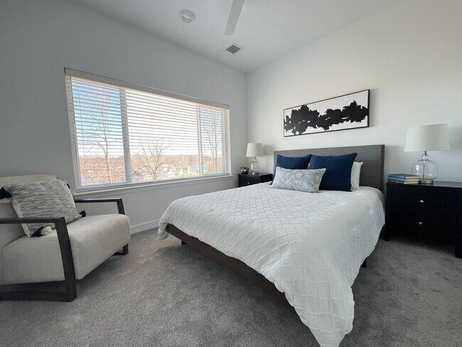 Photo - The Bluffs at Gull Lake