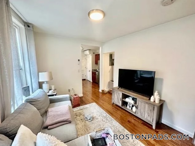 Photo - 4 Garden Ct St Unit 2C