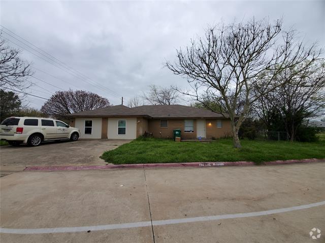 Building Photo - 1000 Mulkey Ln Rental