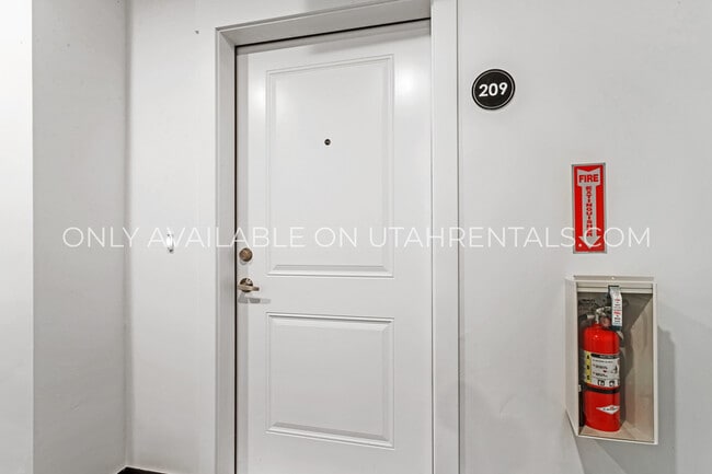 Photo - 768 S 1600 W Unit 209