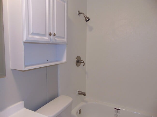 Photo - 909 Barrier Ln