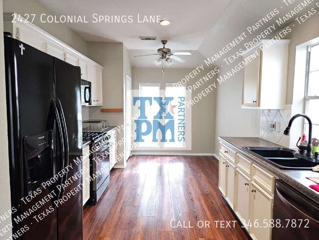 Photo - 2427 Colonial Springs Ln