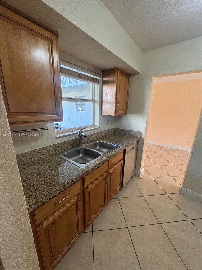 Photo - 8601 SW 94th St Unit 103W