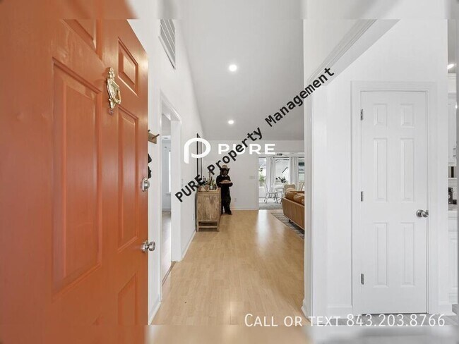 Photo - 1985 Gray Battery Ct