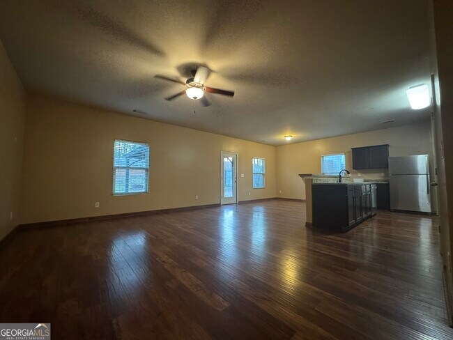 Photo - 54 Autumn Canyon Path SE