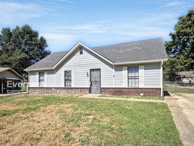 Building Photo - 3455 Castle Dr Rental