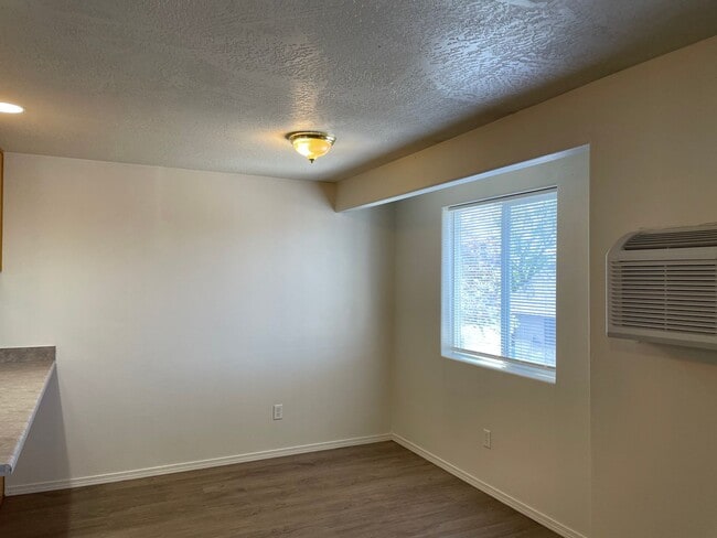 Photo - Very Nice Upstairs 2 Bedroom 2 Bath Apartment