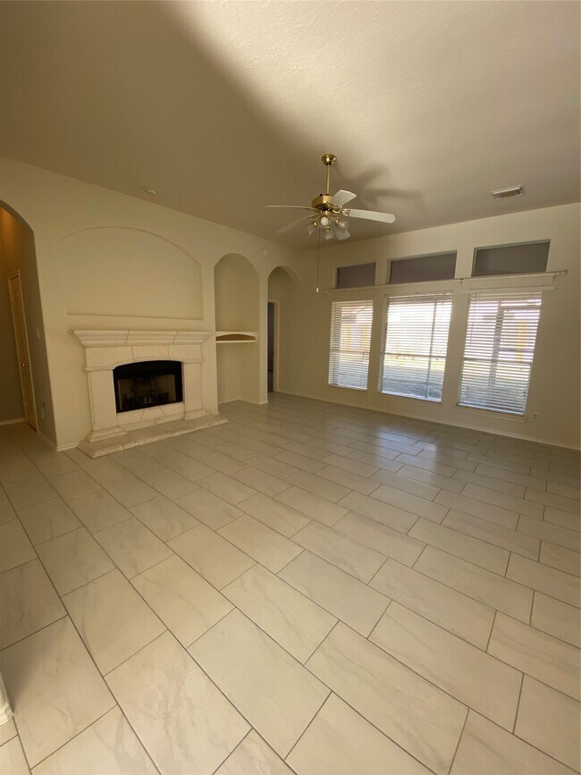 Photo - 17702 Forest Haven Trail