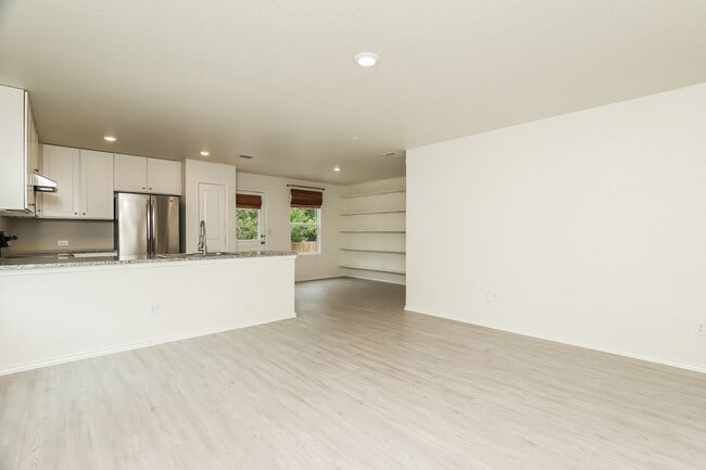 Photo - 3 bedroom located off Medina Base - About 5 miles from Lackland AFB