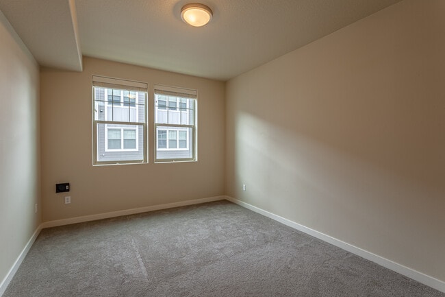 Photo - 16323 NW Chadwick Way Unit 203