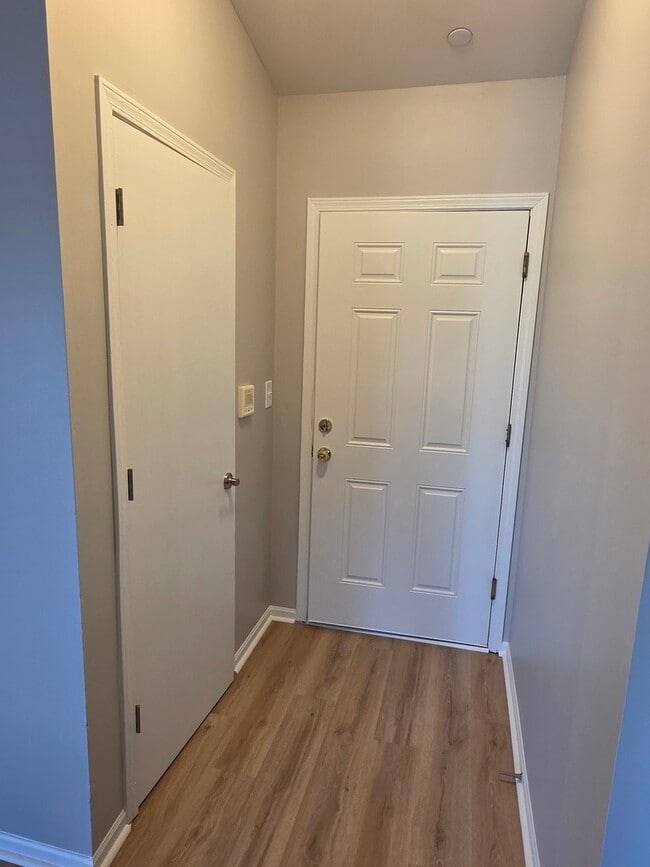 Photo - 1361 Cunat Ct Unit 2C