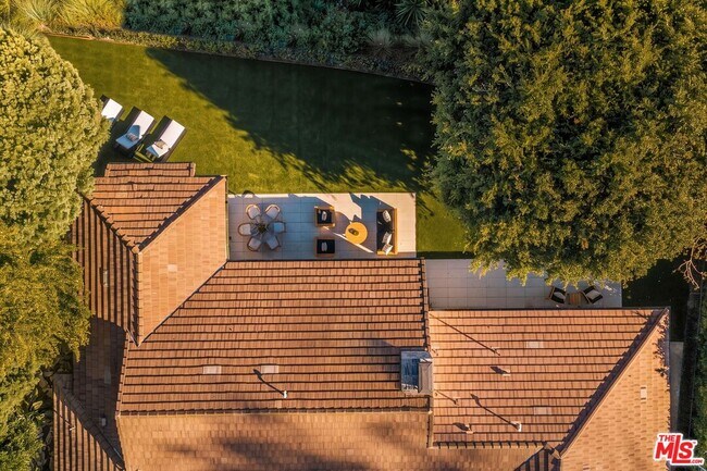 Photo - 10122 Sunbrook Dr