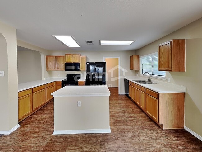 Photo - 1227 Deerhound Pl