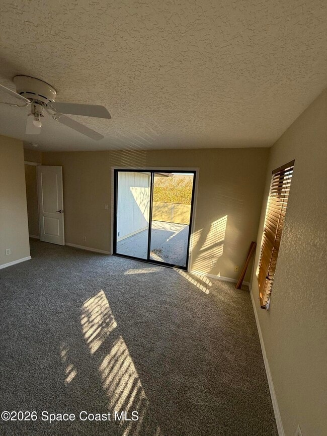 Photo - 1965 Dipol Courtway