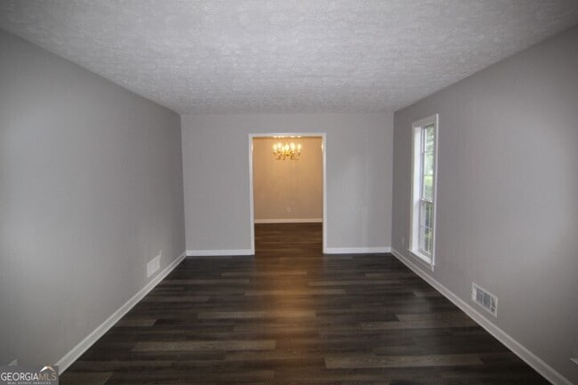Photo - 3765 Manor House Dr