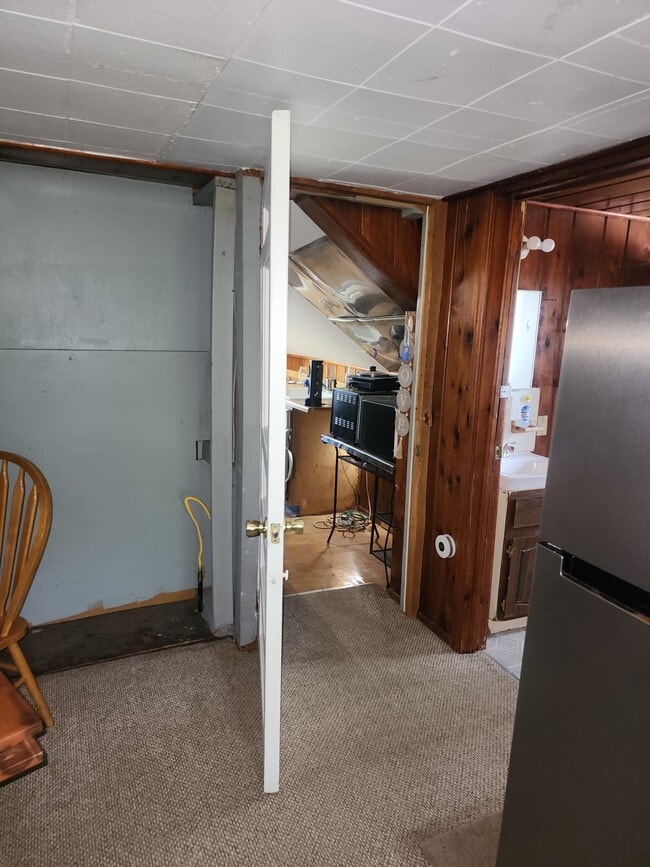 Photo - 1946 Rochester Rd Unit Studio apt