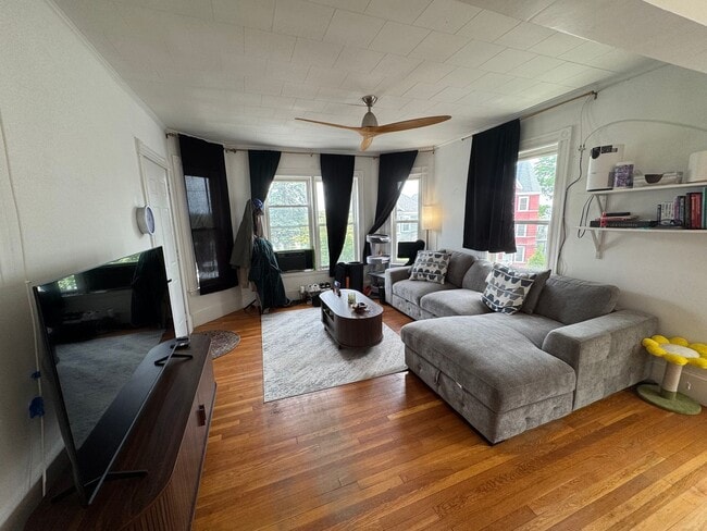 Photo - 18 Blaisdell St Unit 2