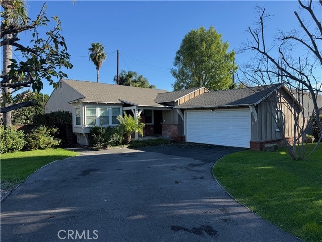 Photo - 7434 McLennan Ave