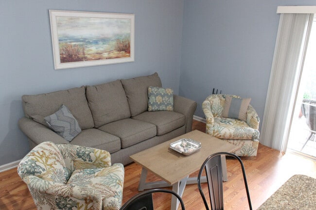 Photo - 125 Royal Poste Rd Unidad ID1322116P