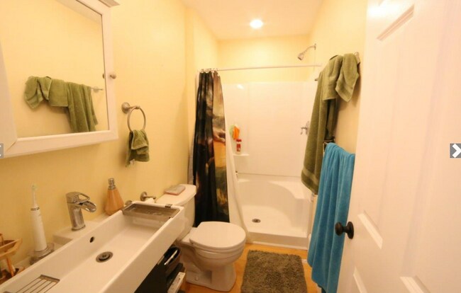 Photo - 15 Orchard St