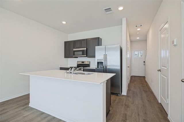 209 Tall Cedar Wy