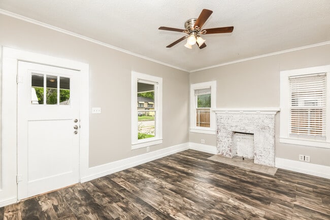 Photo - 114 Scurlock Ave