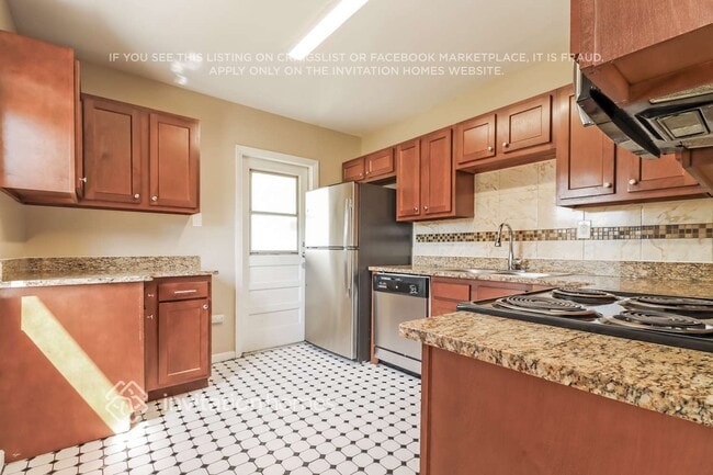 Photo - 7020 Aspen Ave