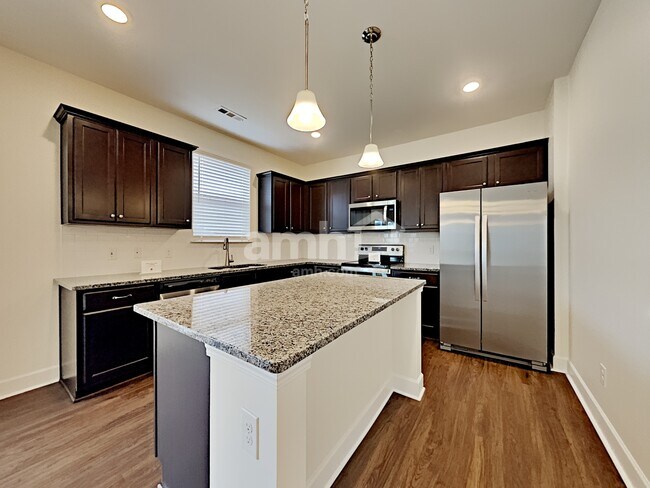 Photo - 4945 Chutney Dr