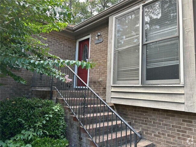 Building Photo - 104 Girard Ave Rental