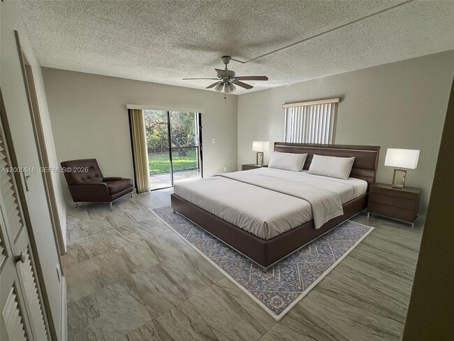Photo - 3162 Coral Springs Dr Unit 4