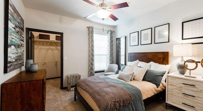Photo - 1930 Kingsley Dr Apartment Unit 02214