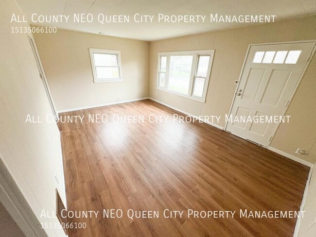 Photo - 2440 Ulrich Ave