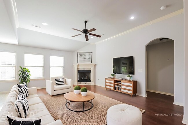 Photo - 2403 SW Worthington Ave