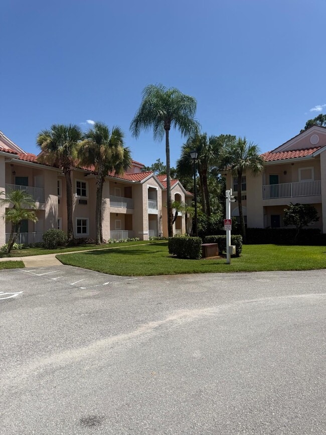 Building Photo - 9877 Perfect Dr Unit #129 Side B