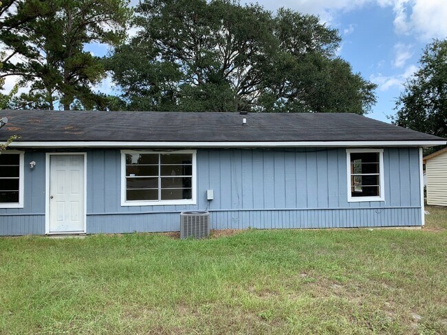 152 Cherokee Cir