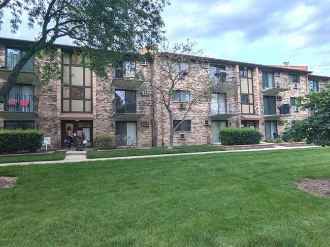 Building Photo - 224 Klein Creek Ct Unit D Rental