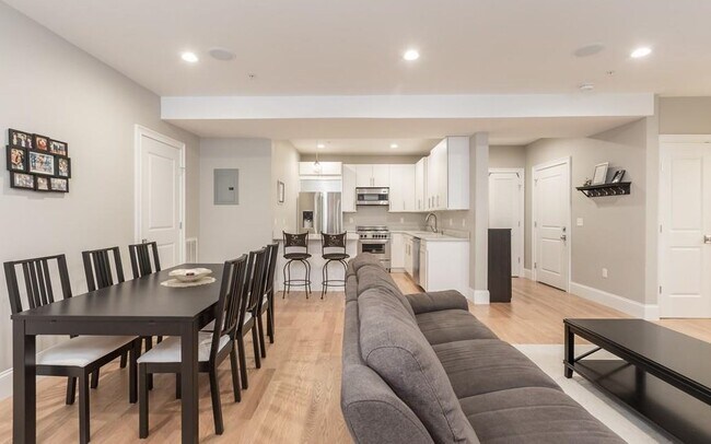 Photo - 111 B St Apartments Unit 2