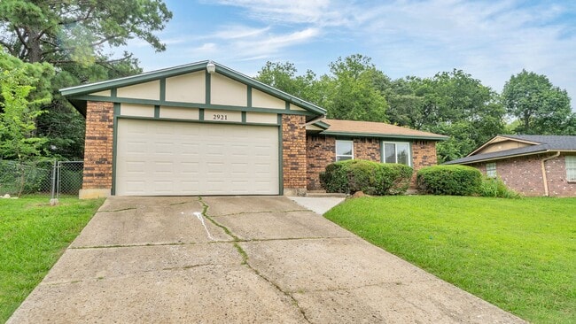 Photo - Beautifully Redone 3 Bedroom House! Available for Immediate Move in!