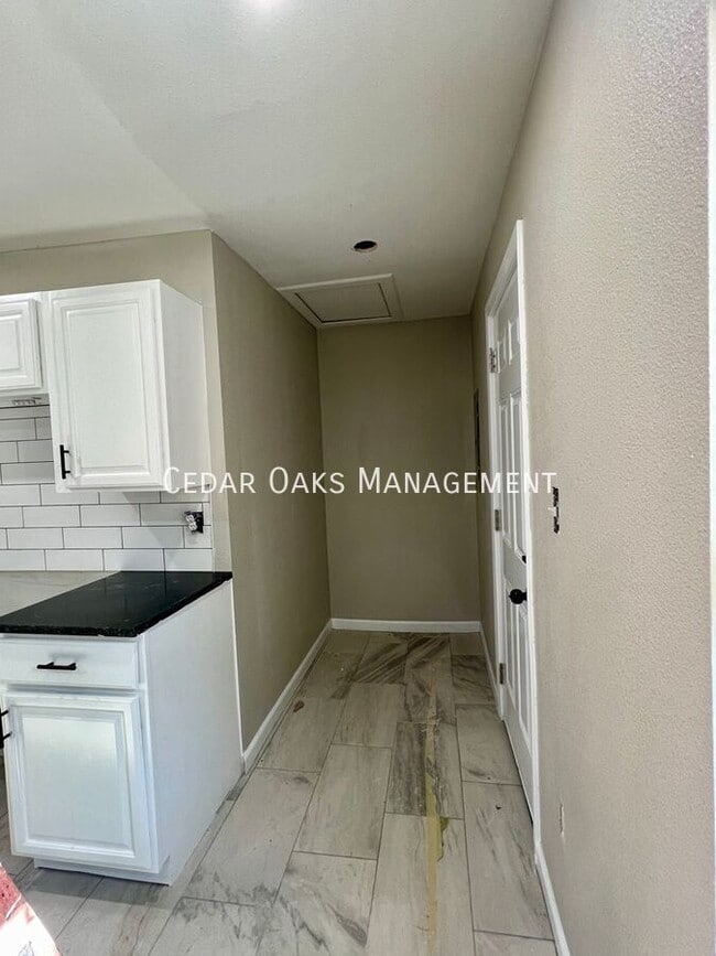 Photo - 4098 N Salem Rd