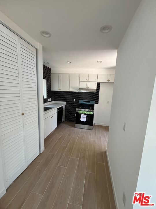 Photo - 2751 Mary St