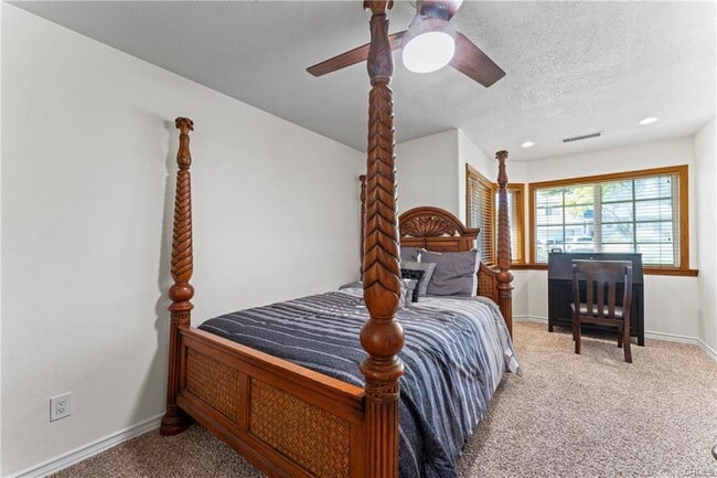 Photo - 27932 Calypso Ln