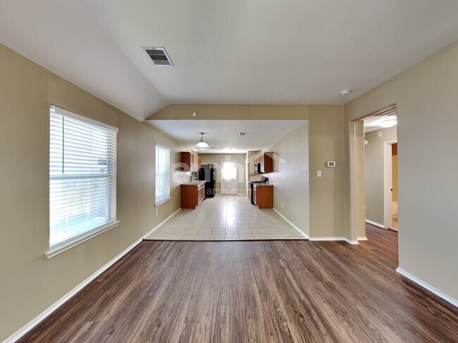 Photo - 2806 Davenridge Ln