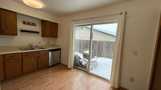 Photo - A lovely (1) one bedroom, (1) one bathroom Townhouse style condo! Unit 8