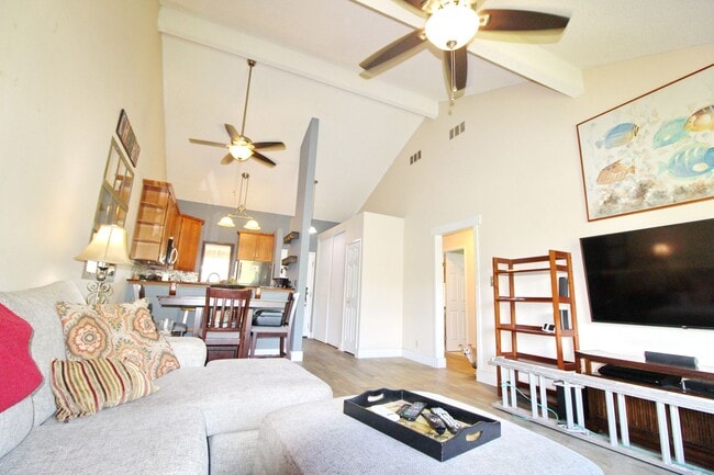 Haleakala Gardens - Upper Level Furnished ... - Haleakala Gardens - Upper Level Furnished ...