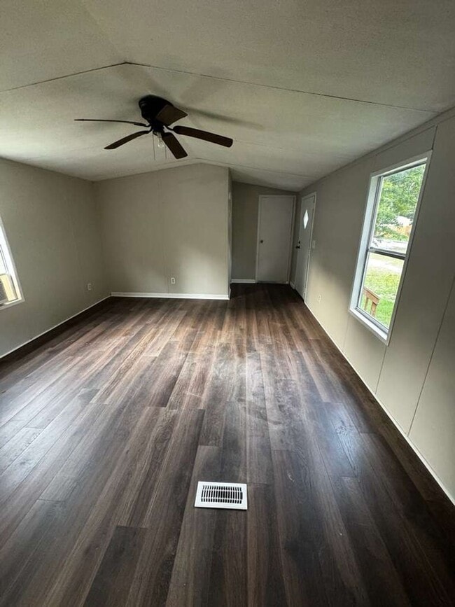 Photo - 2 Bedrooms - 2 Bathrooms