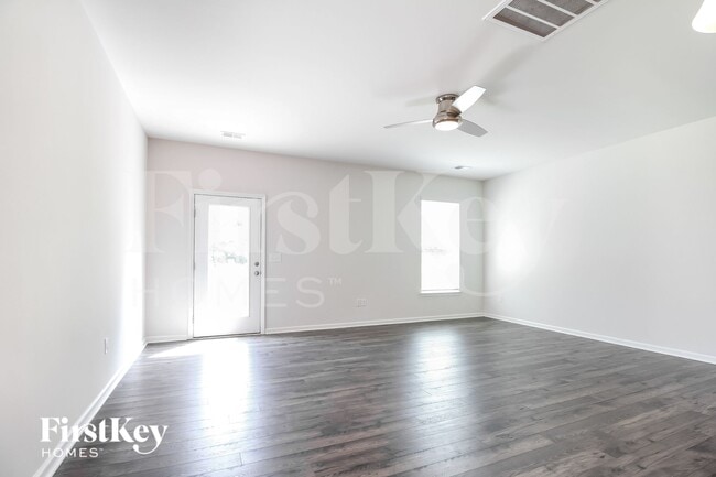 Photo - 1205 Mission Hill Ln