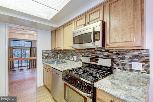 Photo - 1502 Farsta Ct