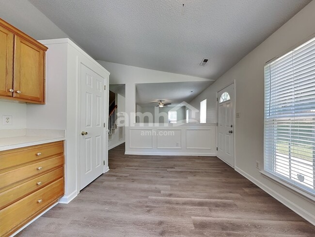 Photo - 5548 Timbertop Ln